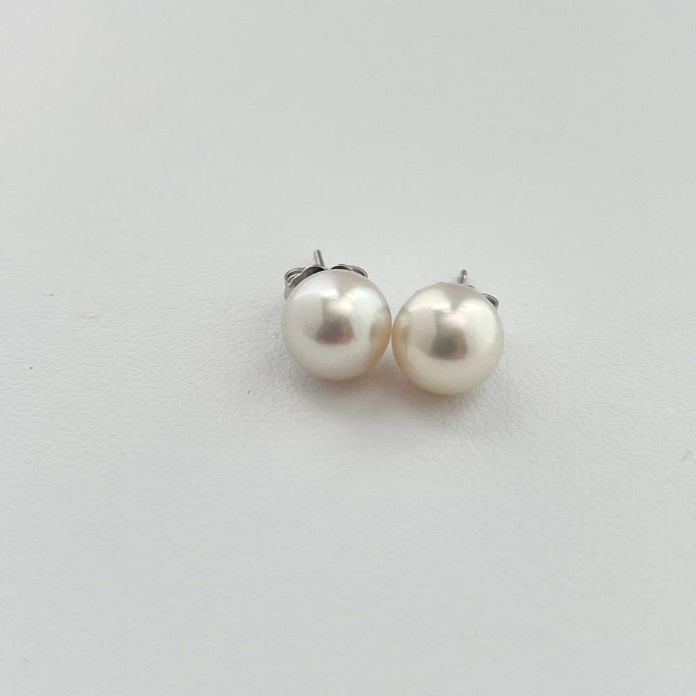 Pearl Stud Earrings